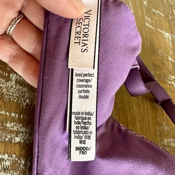 Victoria’s Secret Line Perfect Coverage Bra, Size 36DDD, NEW! - Picture 8 of 9